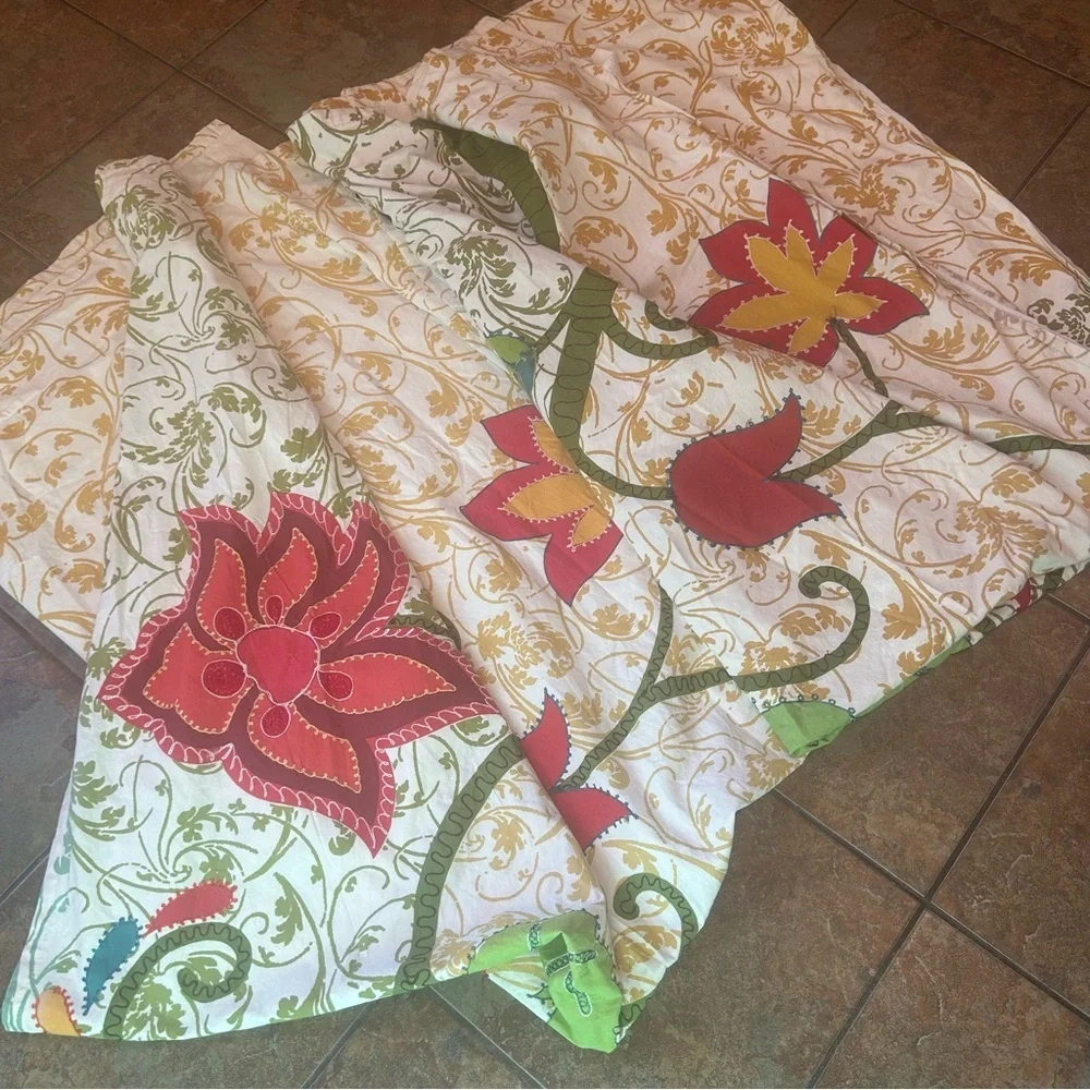 PIER 1 IMPORTS Boho Curtain Panels Set of 2 Light Filtering Floral Embroidered - Picture 10 of 10